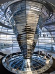 Reichstag Kupel mittel-1920×2560